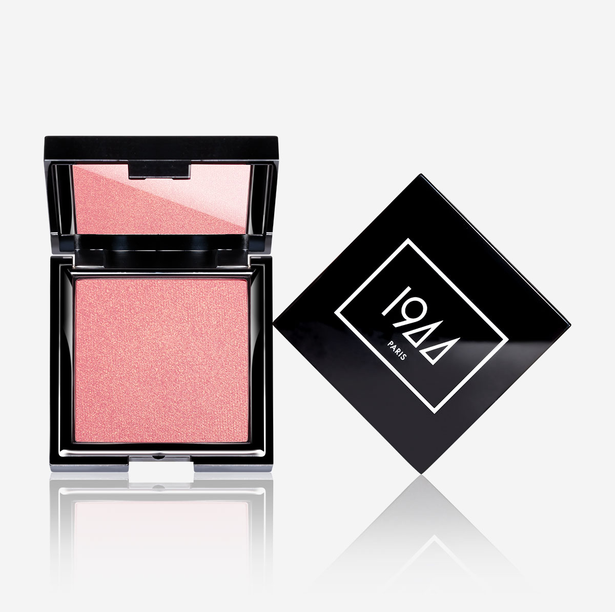 Le Fard à Joues N°3 - 1944 Paris