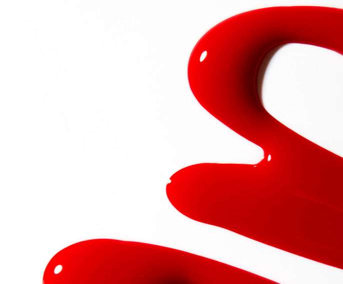 Maquillage pour les ongles 1944 Paris pour le maquillage bouche rouge