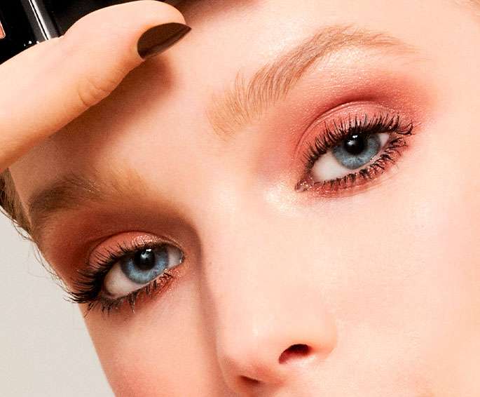 Maquillage pour les yeux et les ongles 1944 Paris pour le maquillage soir palette la mystérieuse