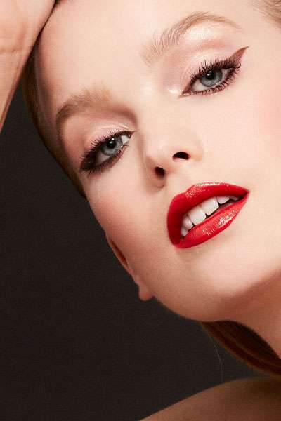 Maquillage Bouche Rouge 1944 Paris