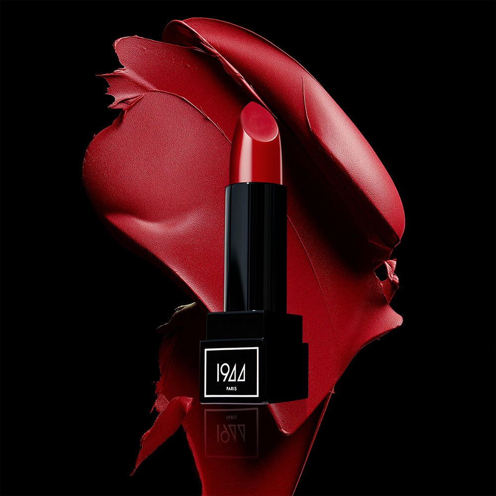 Le Rouge à Lèvres Mat Icône - L'Amoureux - Rouge Profond Passion