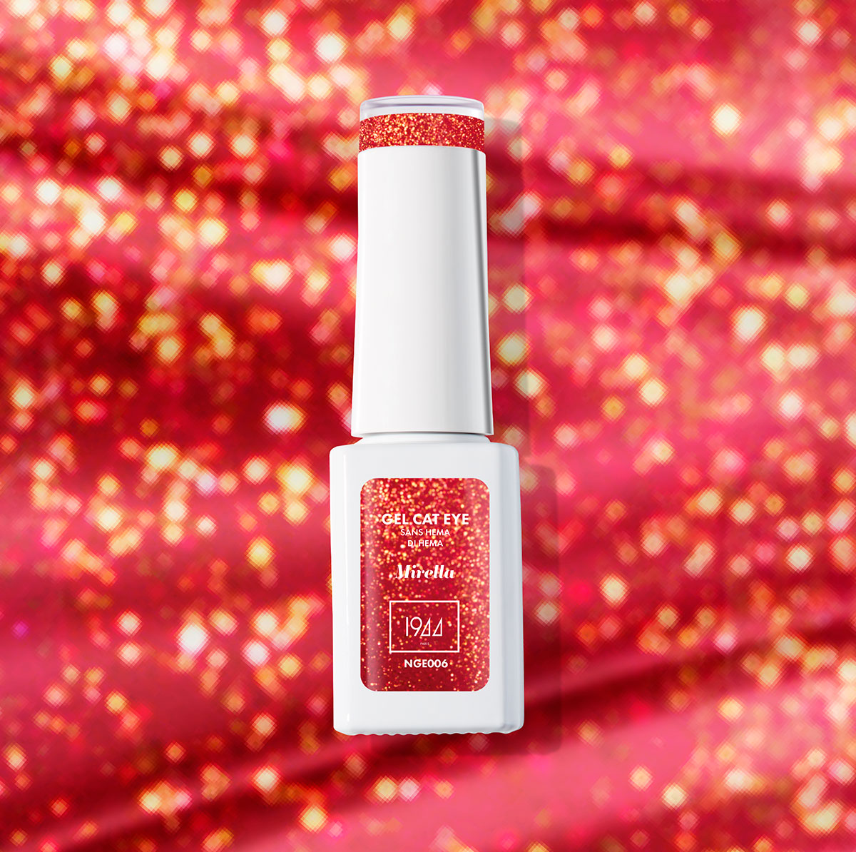 Le Gel Vegan Mirella, un rouge intense illuminé de reflets or. Puissant, hypnotique, galactique.