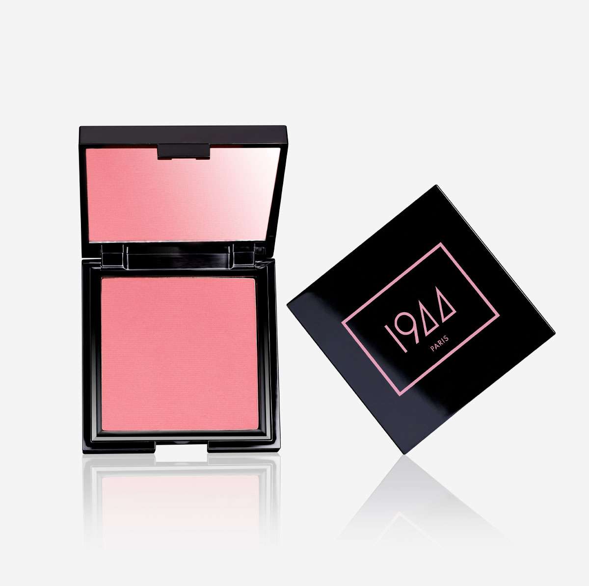 Le fards à joues rose aux joues passion framboise 1944 Paris