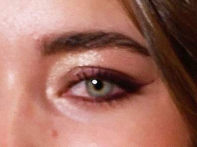 Esprit festif : un maquillage de Noël éclatant